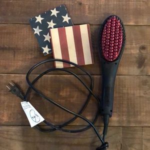 Simply Straight styling brush.